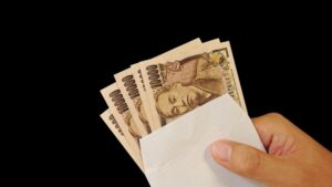 借金返済し続けた1年間