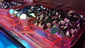 パチスロで万数！